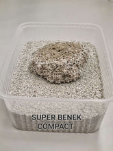 Завантажте зображення у програму перегляду галереї Super Benek® (Супер Бенек®) Бентонітовий Компактний суперпреміум грудкуючий наповнювач для котячого туалету з ароматом морської свіжості
