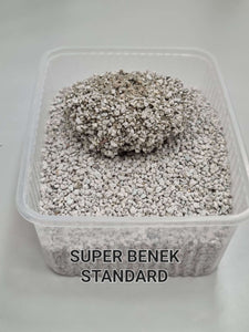Super Benek® (Супер Бенек®) Бентонітовий Стандартний суперпреміум грудкуючий наповнювач для котячого туалету з ароматом лаванди